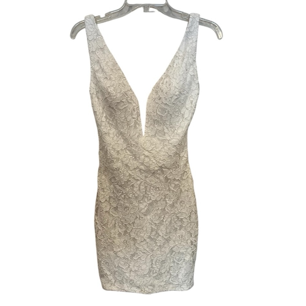 Nina Canacci Lace Mini Dress prom winter formal side slit and V neck size 2